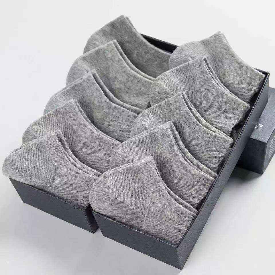 Disposable anti-odor disposable socks