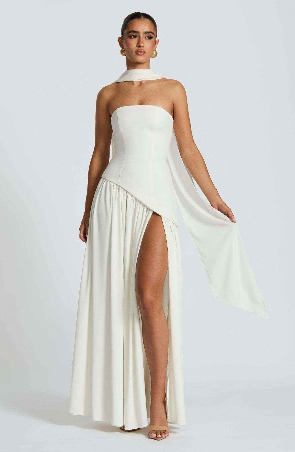 Elegant Bodycon Long Dress with Crossover Strap