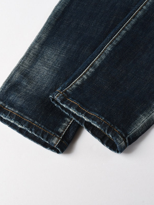 Classic Stretch-Fit Jeans Colouronova
