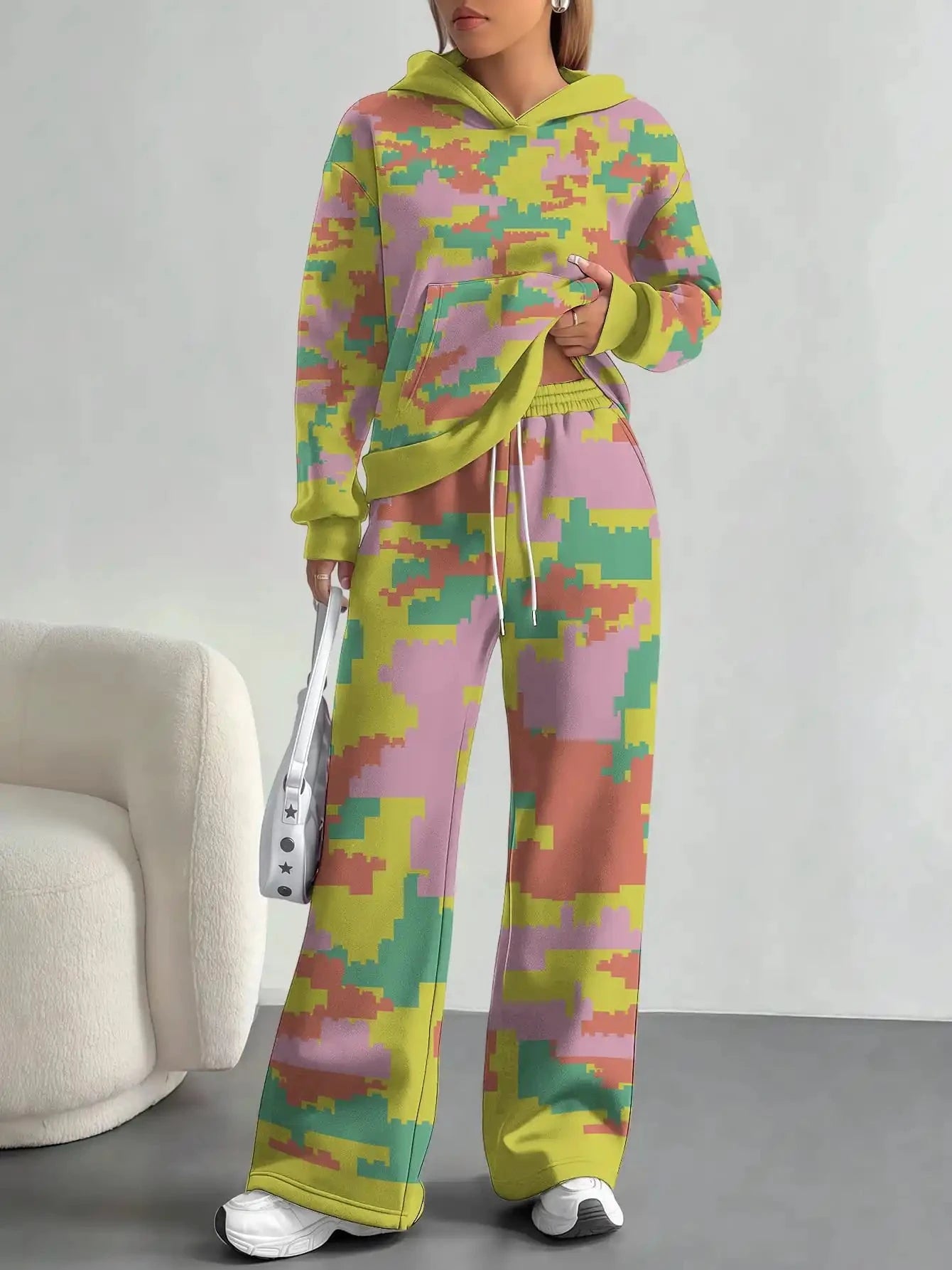 2025 new yellow green camouflage sports style foreign trade comfortable fashion leisure outdoor European and American women's su Colouronova