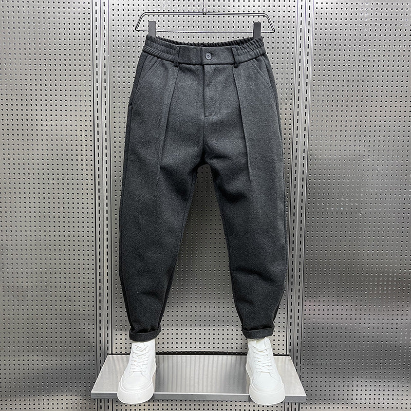 Woolen carrot pants Colouronova