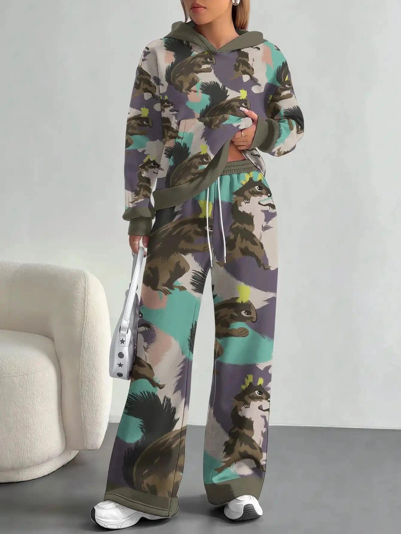 2025 new yellow green camouflage sports style foreign trade comfortable fashion leisure outdoor European and American women's su Colouronova