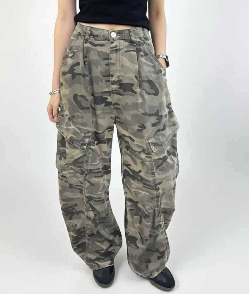 Camouflage work pants