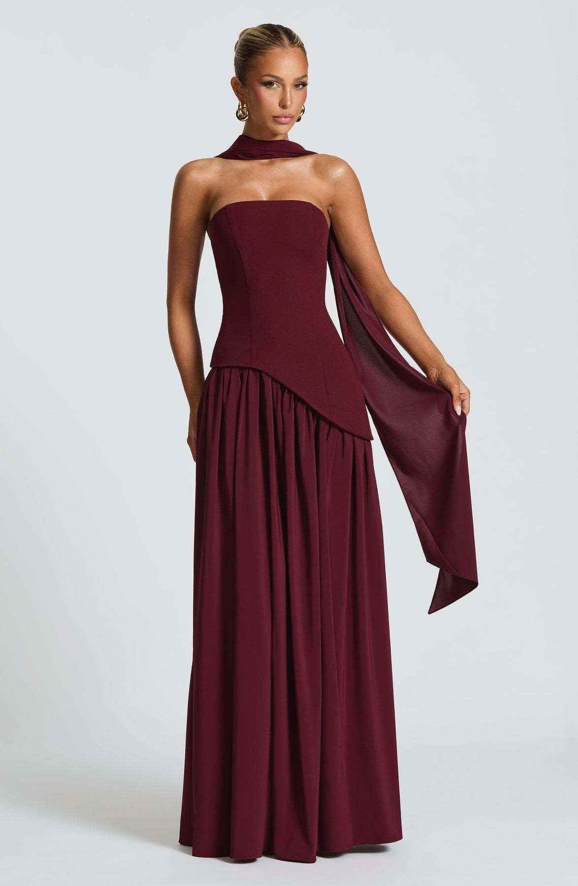 Elegant Bodycon Long Dress with Crossover Strap