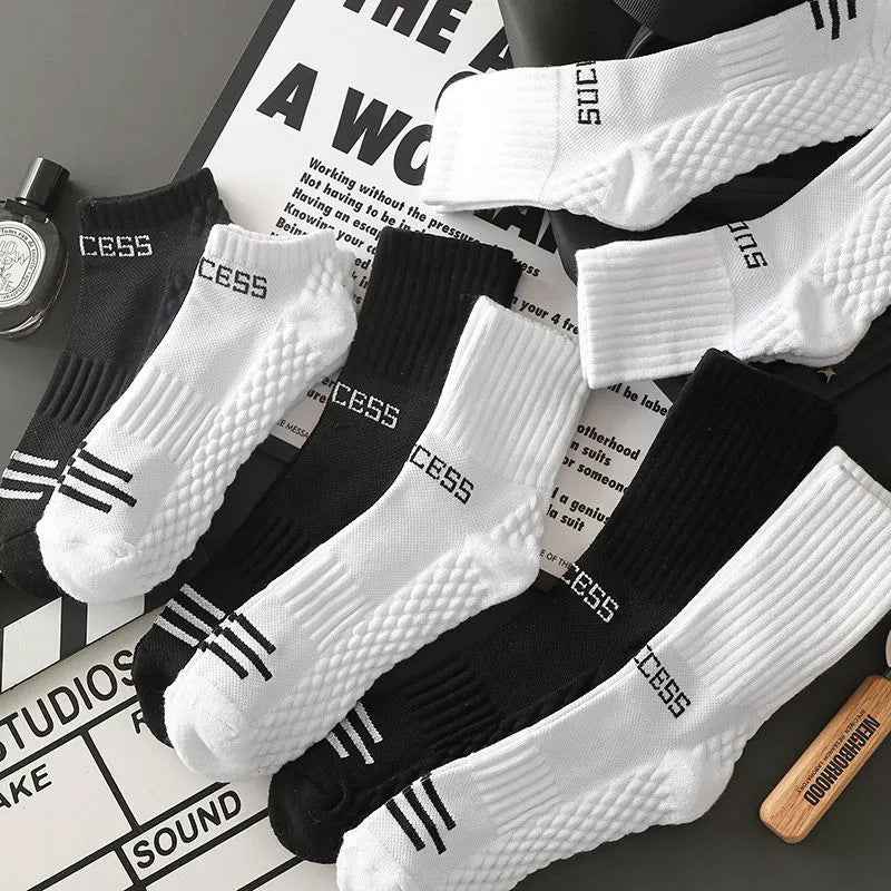 Breathable Quick-Dry Sports Socks