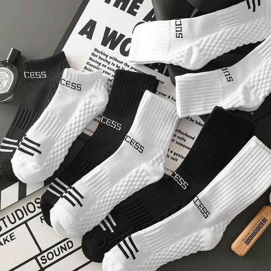 Breathable Quick-Dry Sports Socks