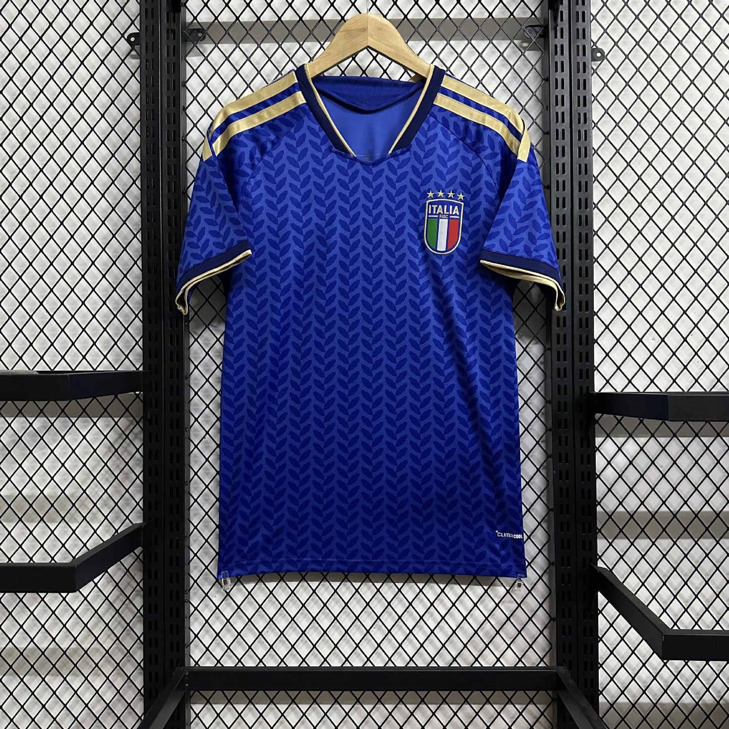 World Cup-style jerseys Colouronova
