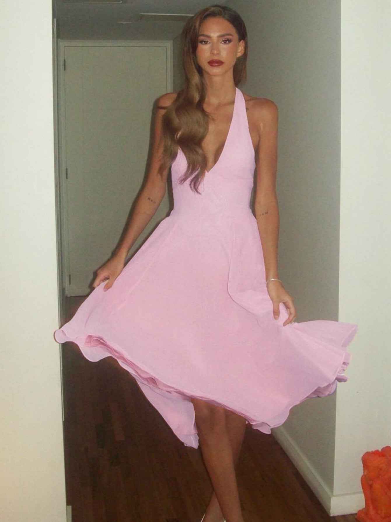 Elegant Backless Halter Neck Dress