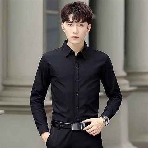 Solid-color long-sleeved shirt