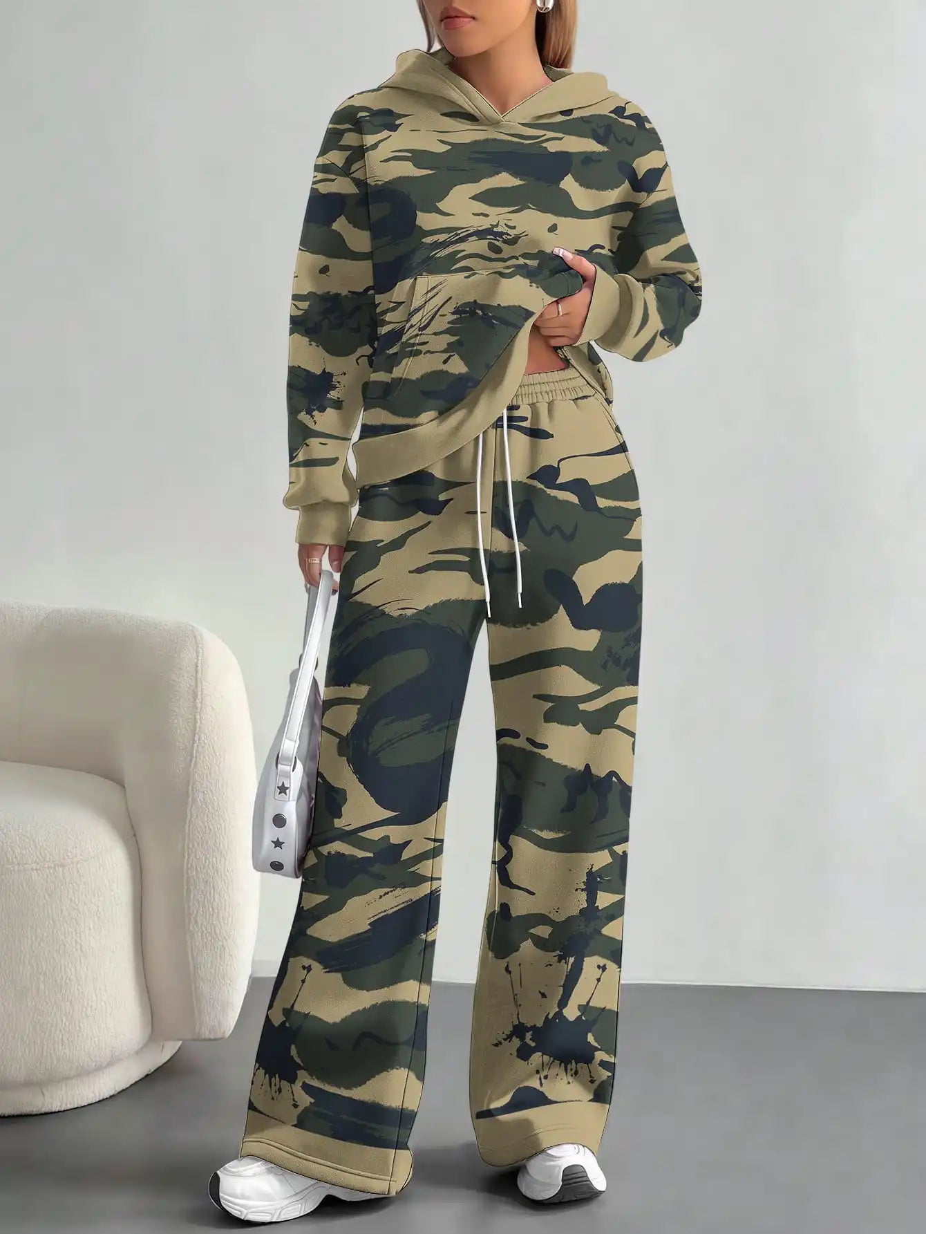 2025 new yellow green camouflage sports style foreign trade comfortable fashion leisure outdoor European and American women's su - Colouronova