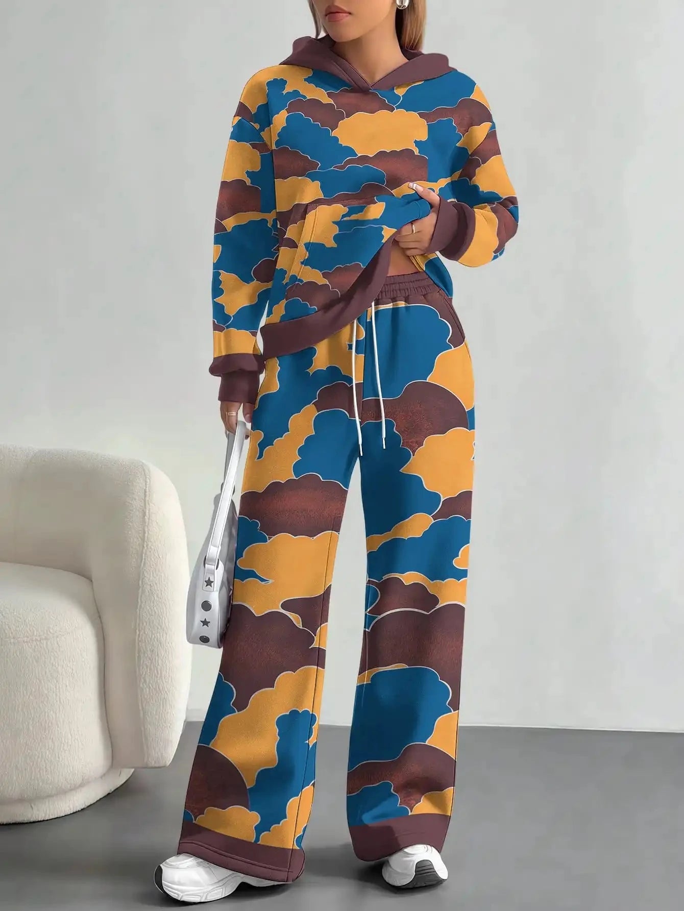 2025 new green camouflage sports style foreign trade printing hot style fashion casual outdoor European and American women's sui Colouronova