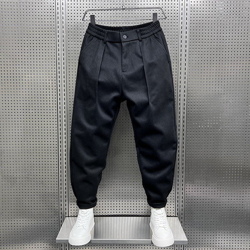 Woolen carrot pants Colouronova