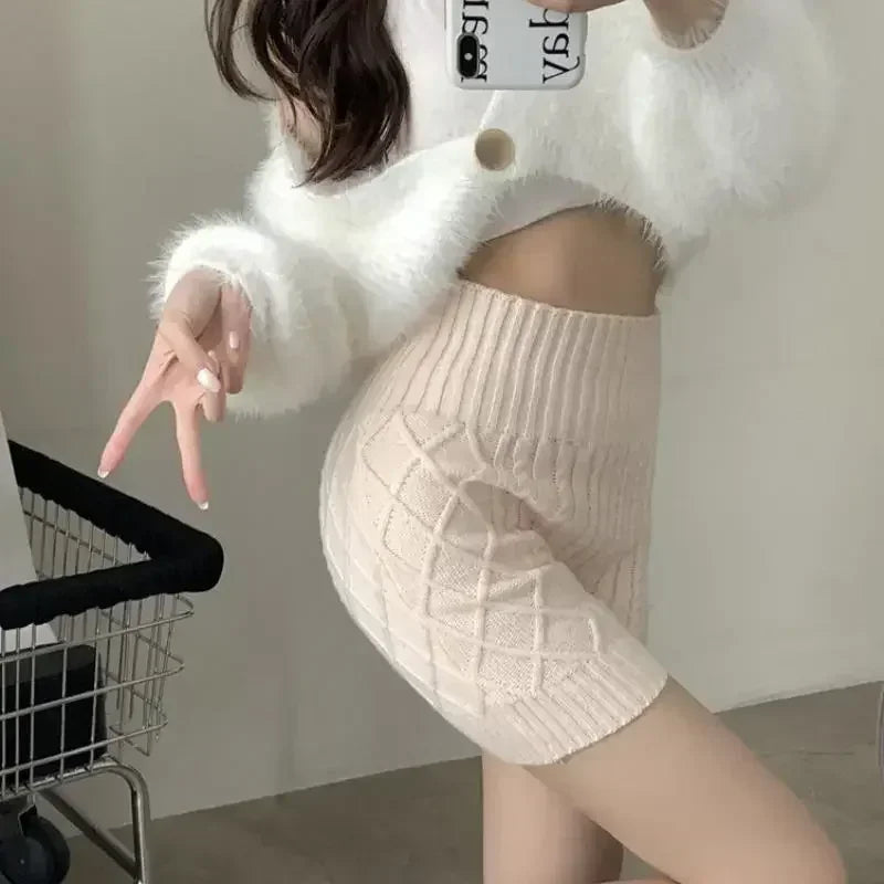 Fashion Women Winter Bottoming Shorts Knitted High Waist Elastic Warm Anti-exposure Basic Shorts ThickElastic Postpartum - Colouronova