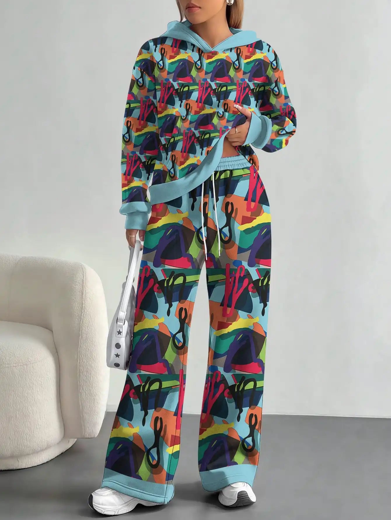 2025 new green camouflage sports style foreign trade printing hot style fashion casual outdoor European and American women's sui - Colouronova