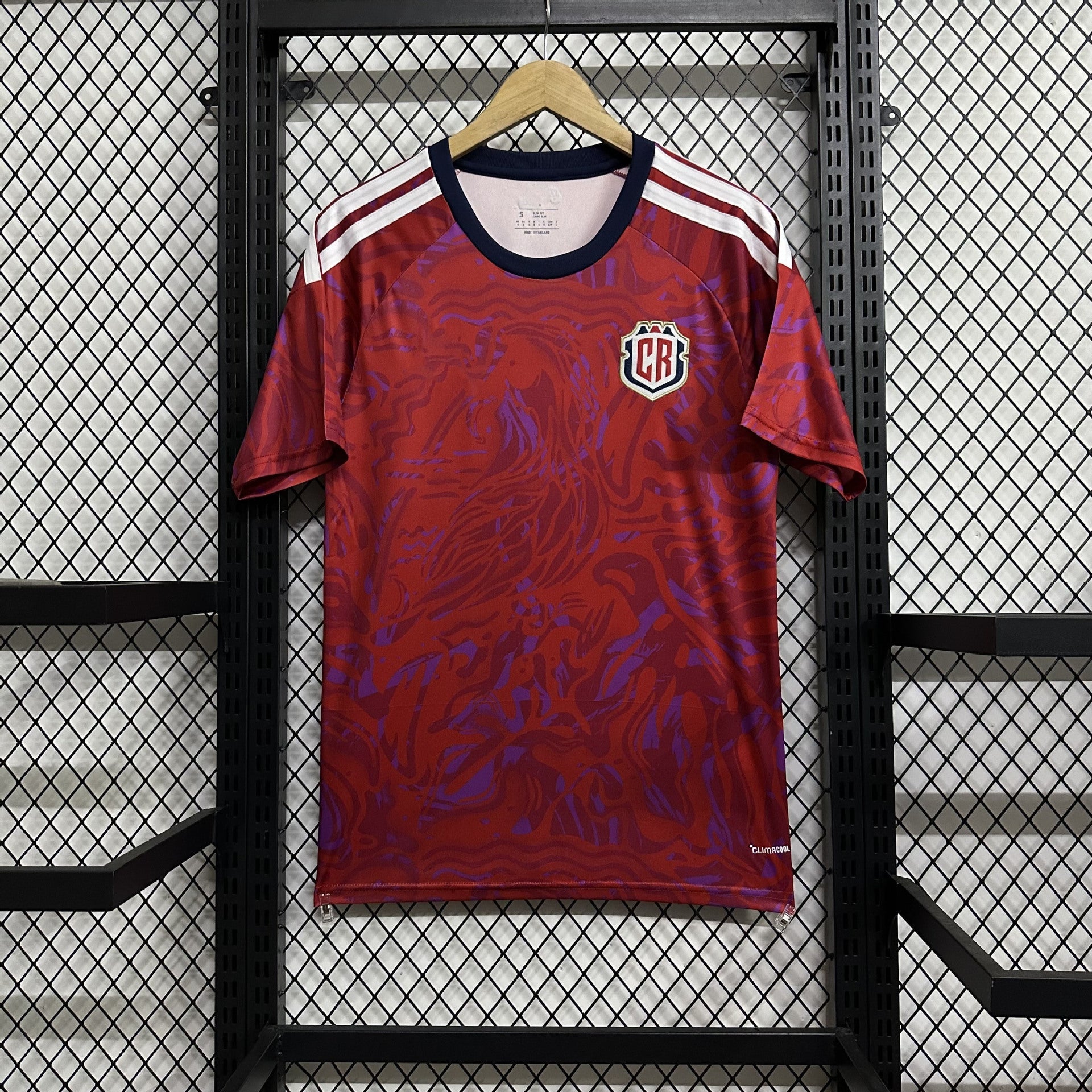 World Cup-style jerseys Colouronova