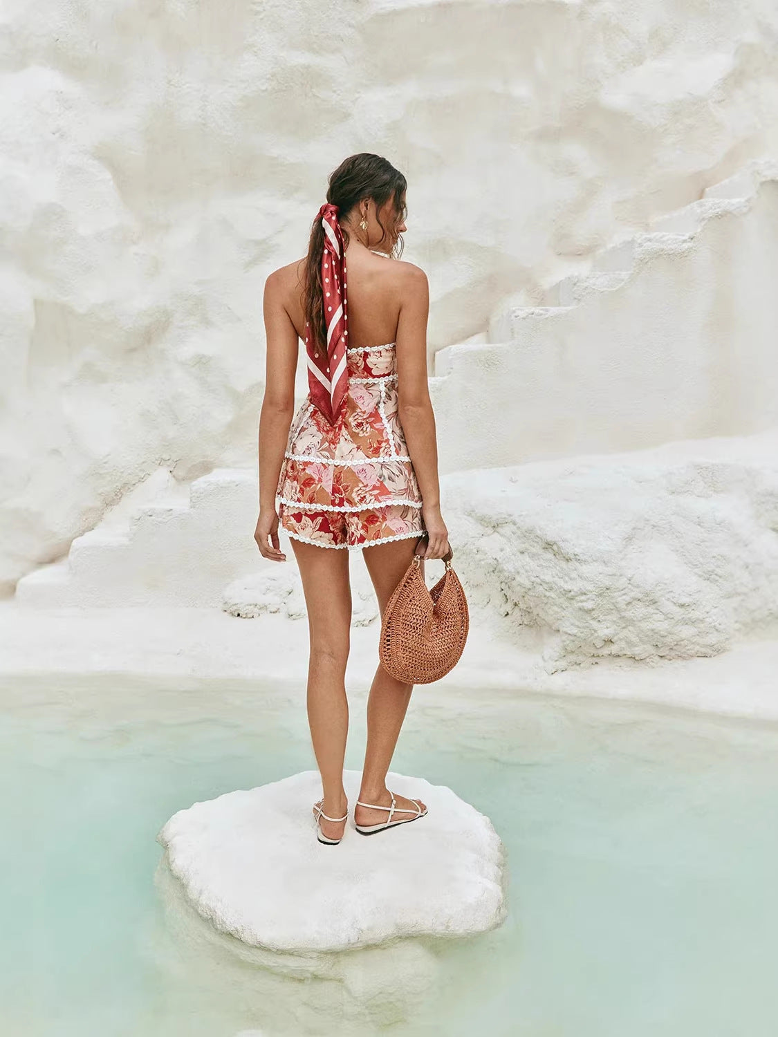 Women Floral Backless Short Set Colouronova