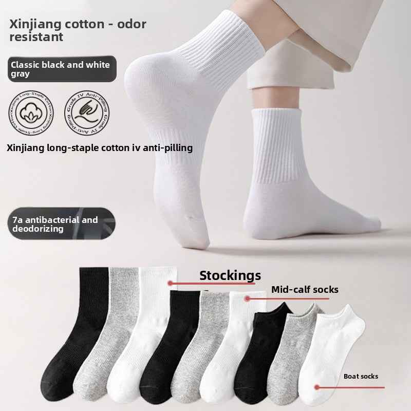 Sports sweat-absorbing and antibacterial socks