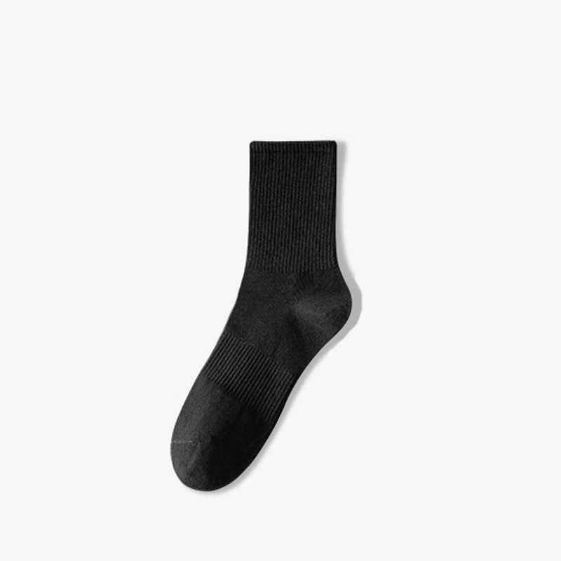Sports sweat-absorbing and antibacterial socks