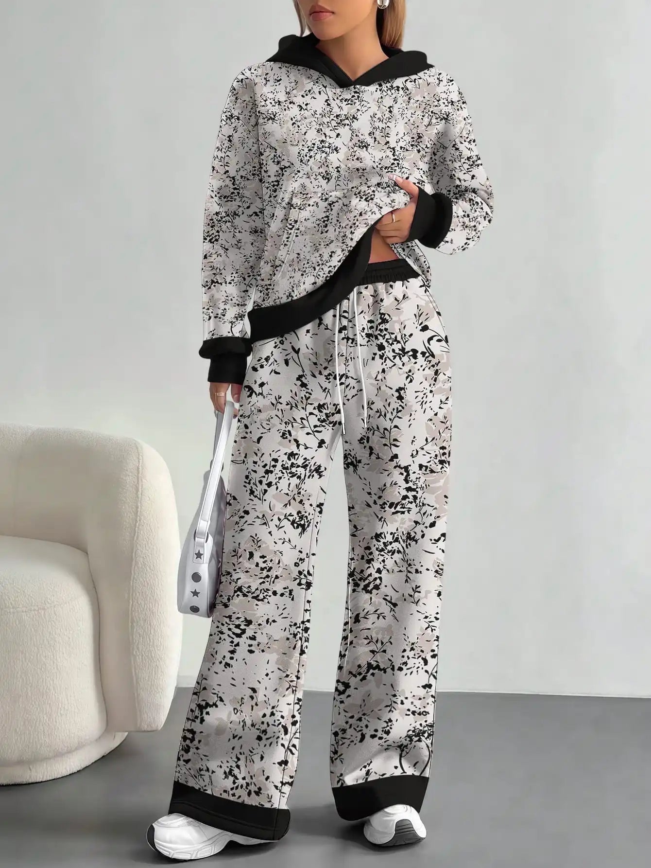 2025 new green camouflage sports style foreign trade printing hot style fashion casual outdoor European and American women's sui - Colouronova