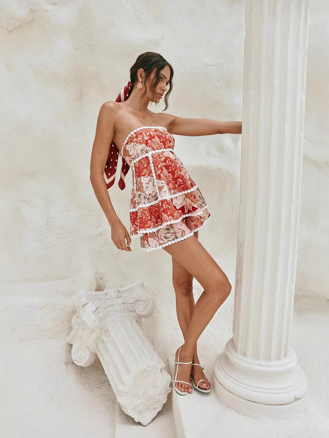 Women Floral Backless Short Set Colouronova