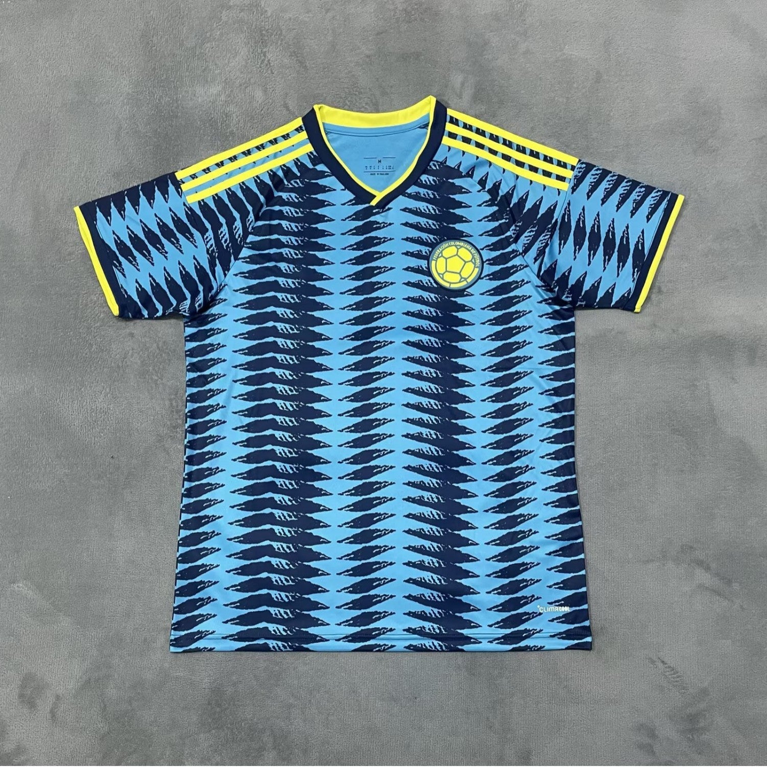 World Cup-style jerseys Colouronova