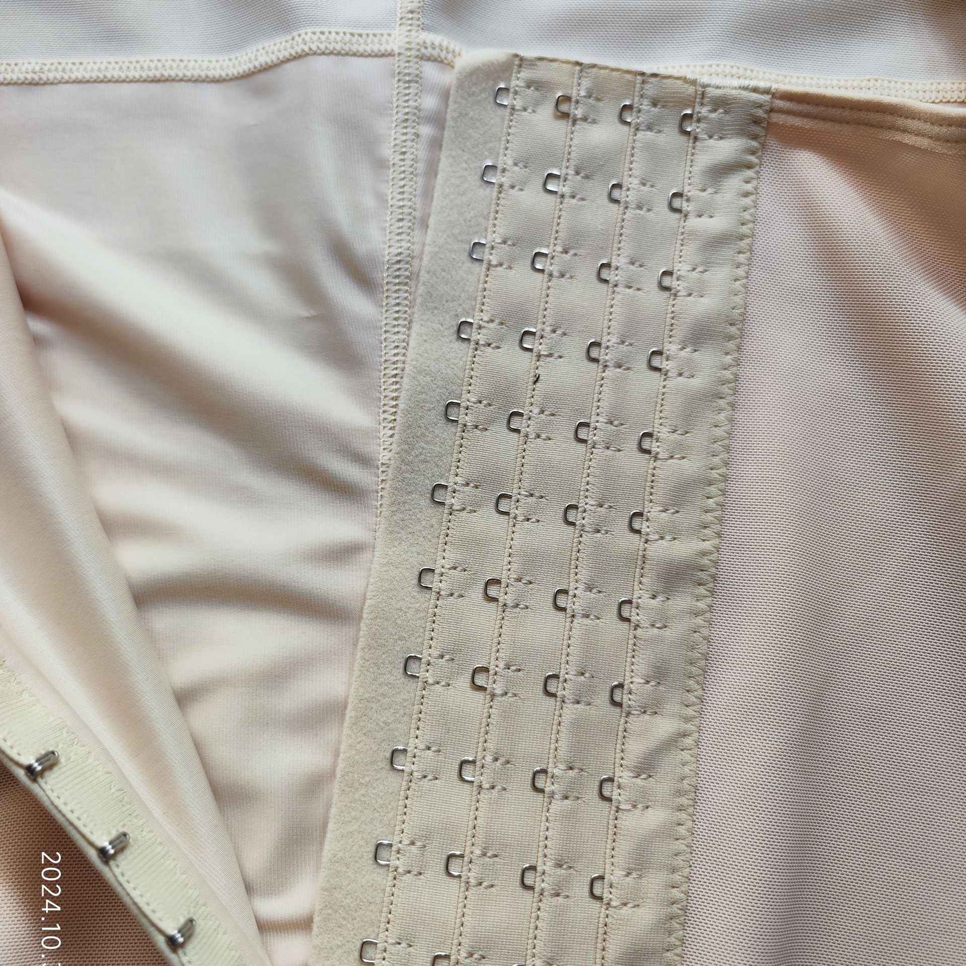 Butt Lifter Shaping Bodysuit with Anti-Slip