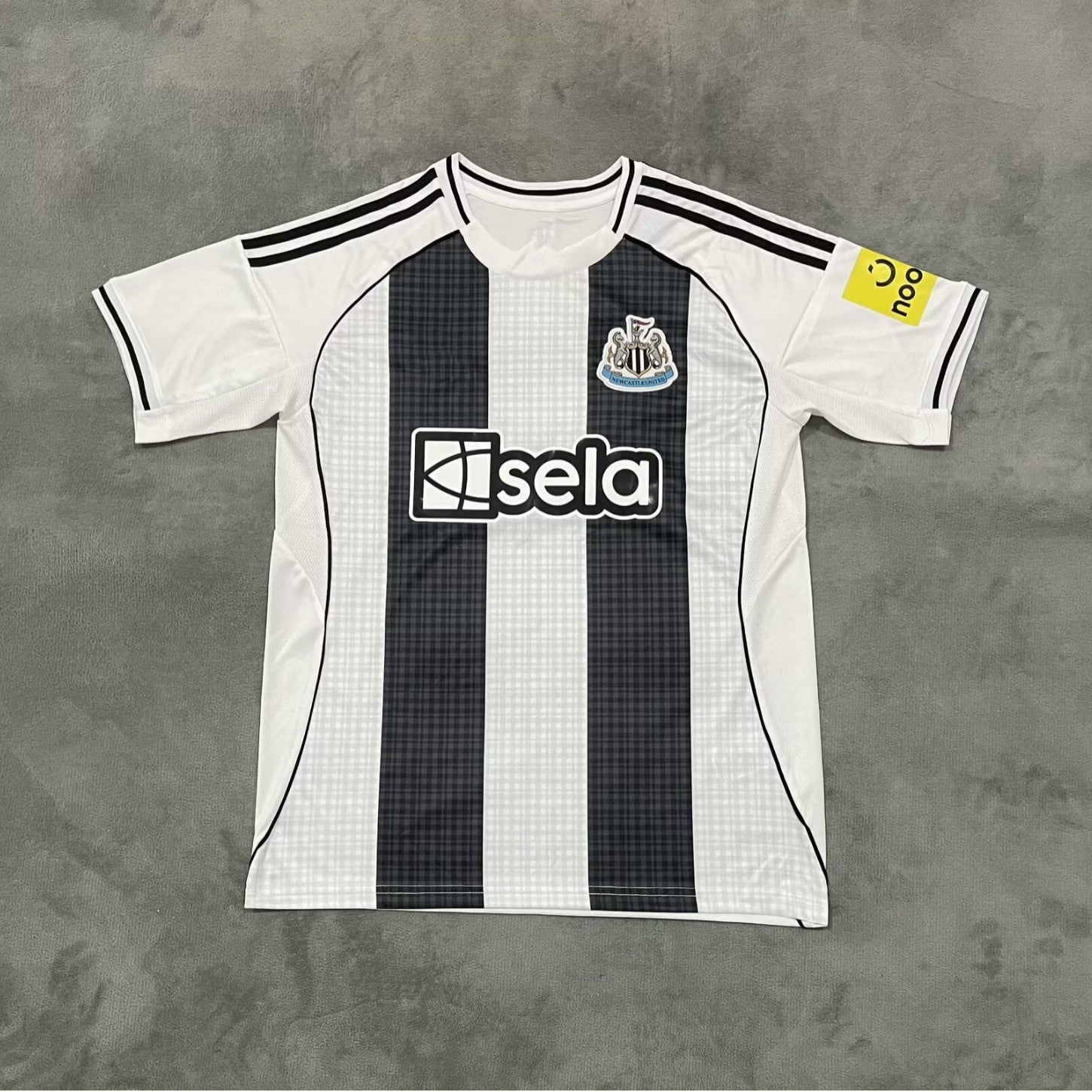 Club football jersey: short-sleeved single top Colouronova