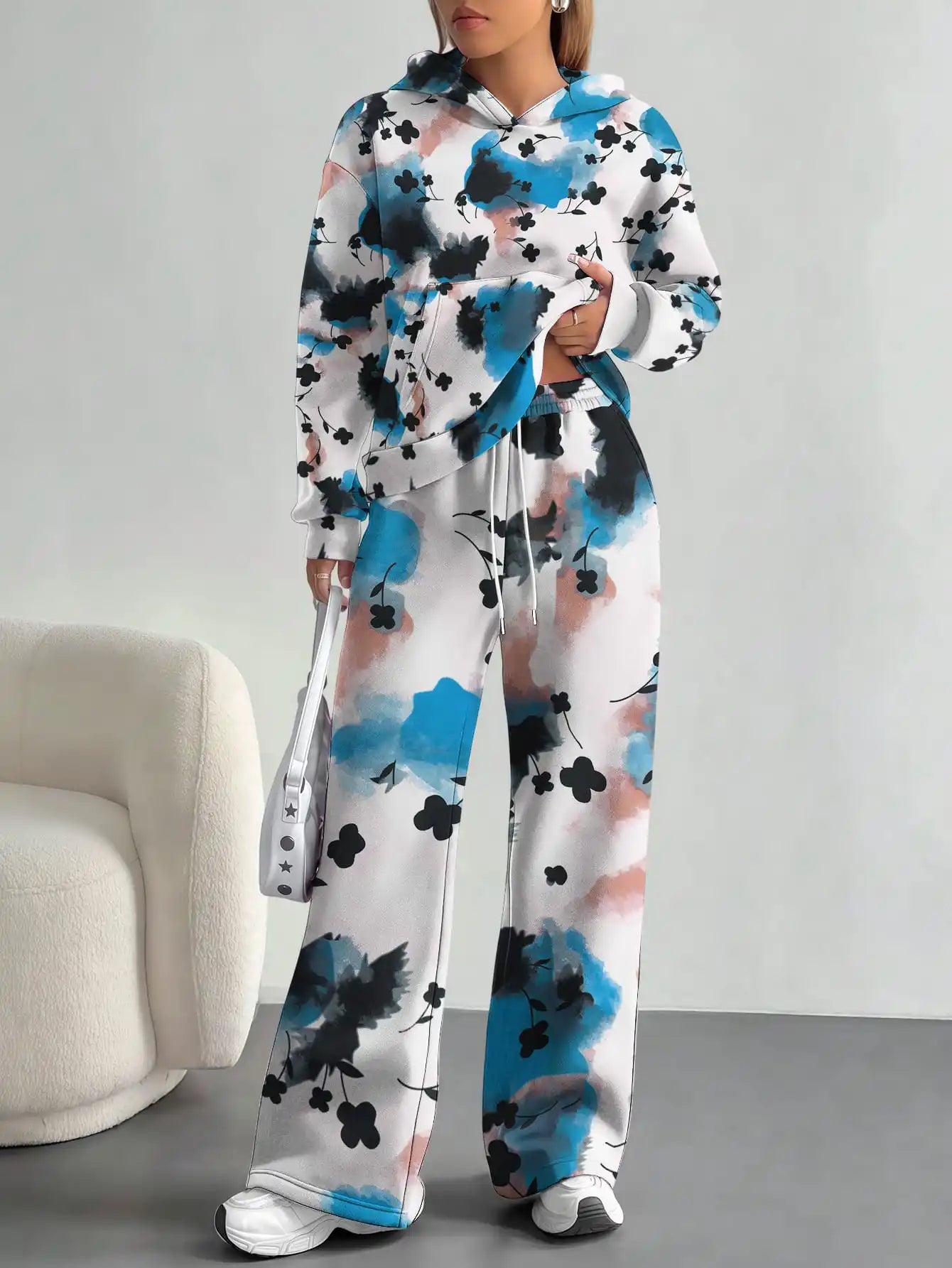 2025 new green camouflage sports style foreign trade printing hot style fashion casual outdoor European and American women's sui - Colouronova