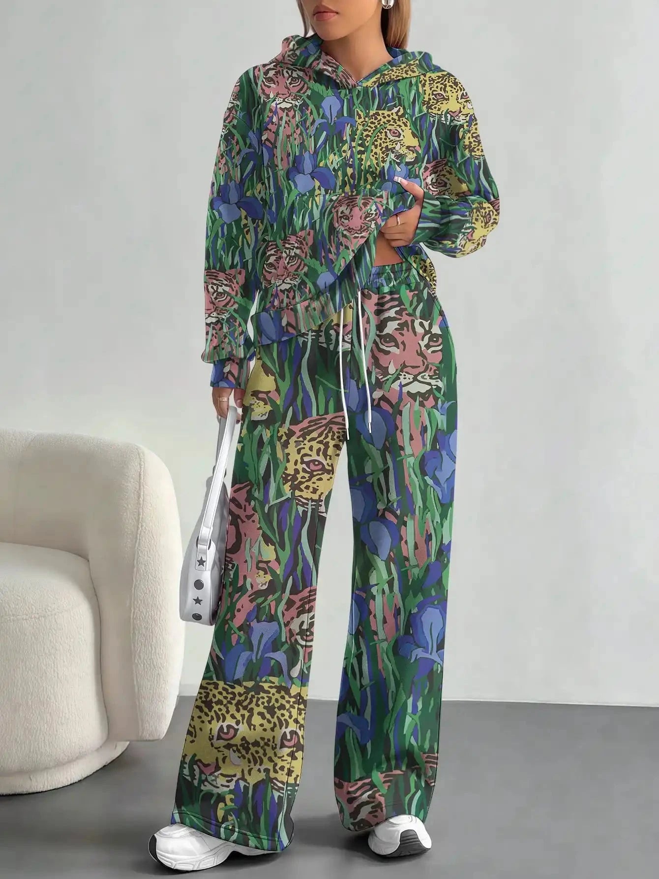 Retro ethnic style foreign trade 2025 floral pattern new hot style autumn and winter new fashion casual European and American Colouronova