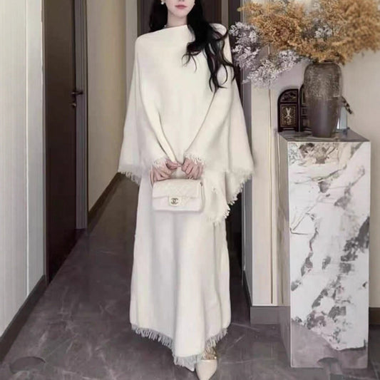 Women?s Knitted Suit Colouronova