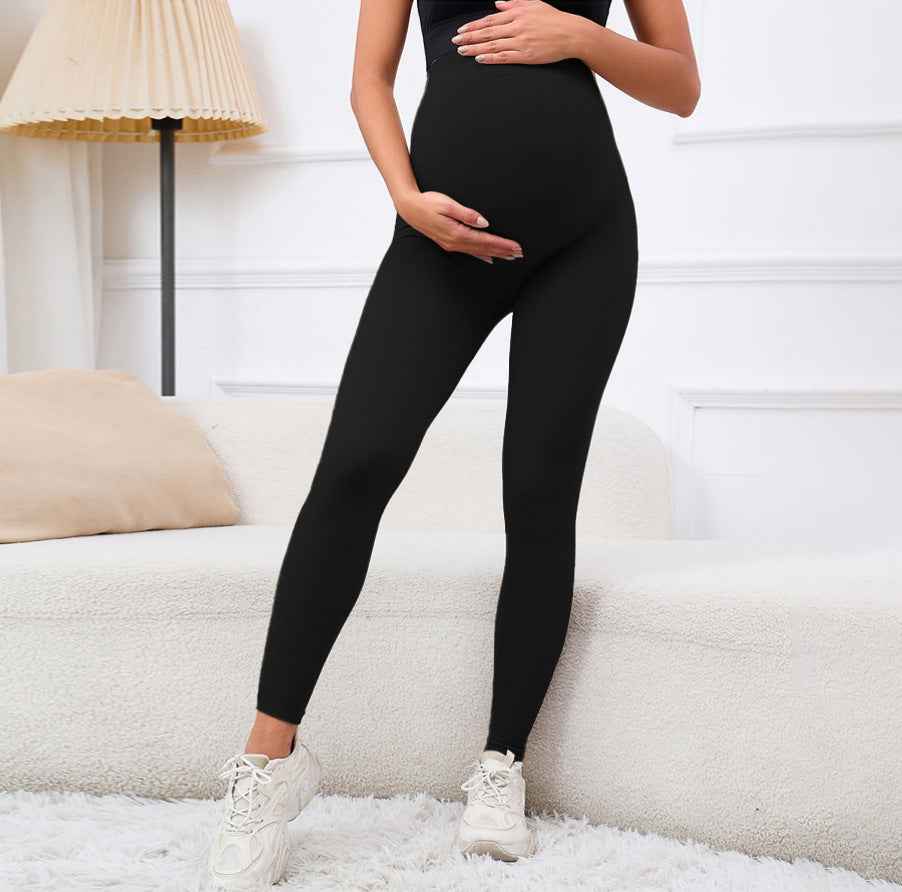 Outer-wear leggings for pregnant women