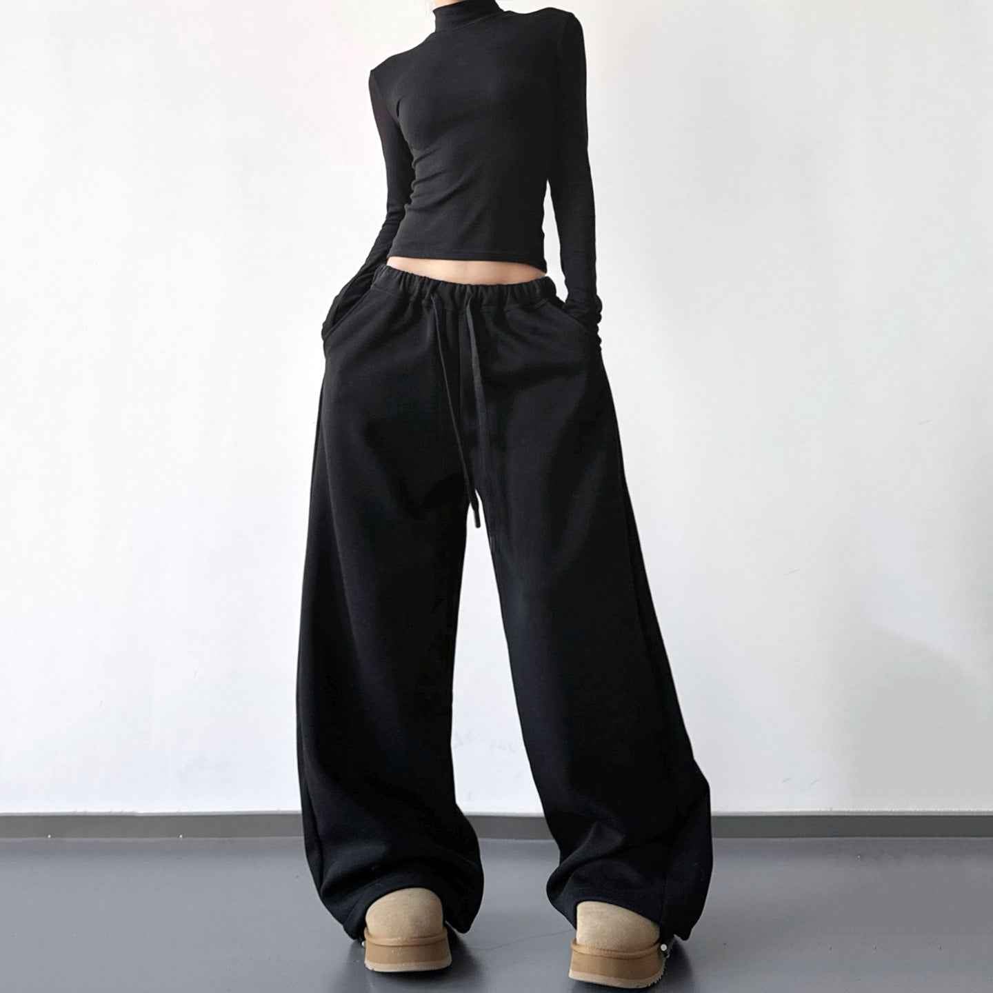 Women's High-Waisted Wide-Leg Sweatpants