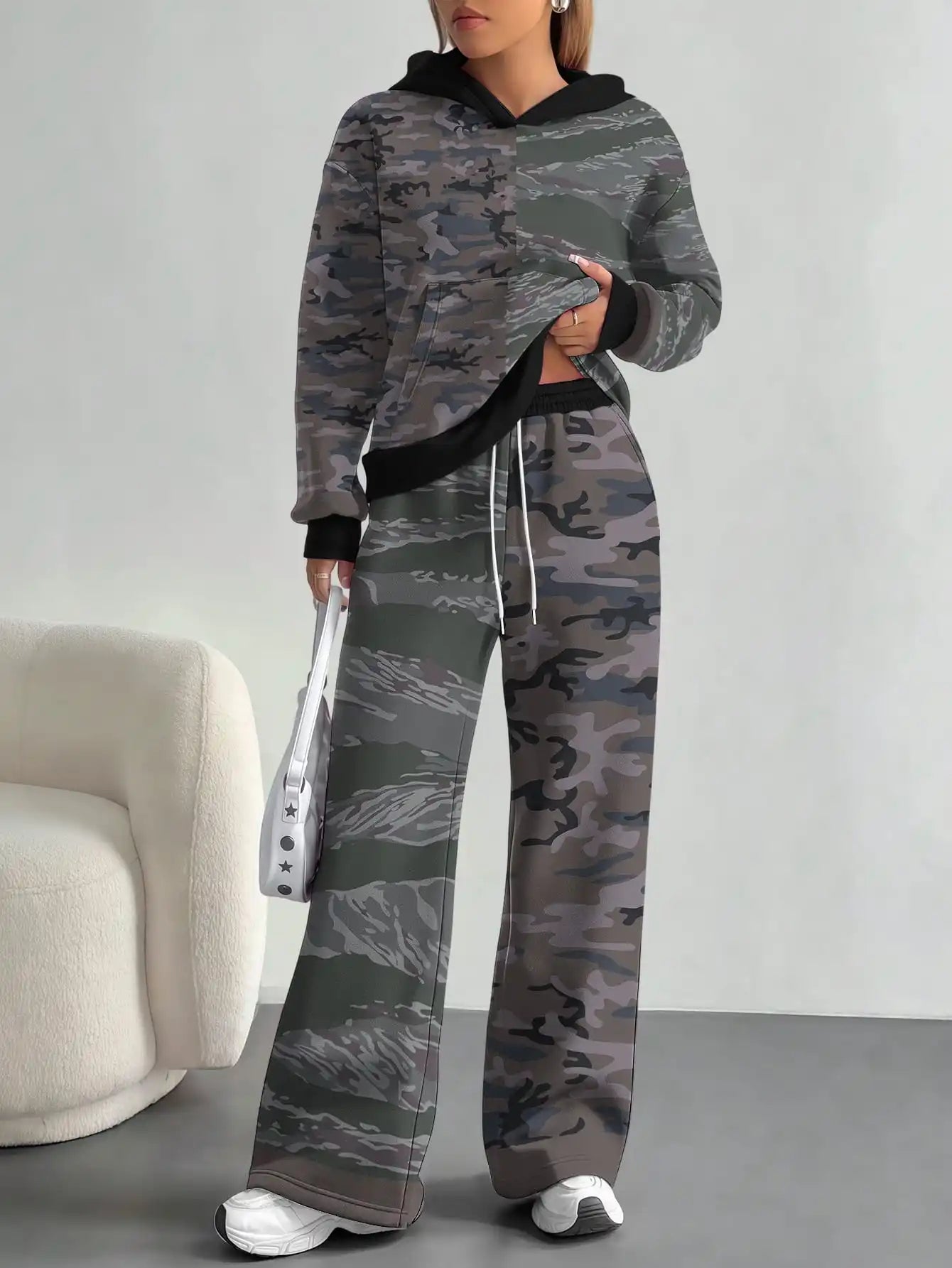 2025 new green camouflage sports style foreign trade printing hot style fashion casual outdoor European and American women's sui - Colouronova