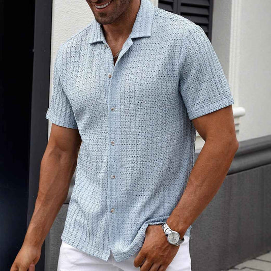 Collared short-sleeved casual shirt
