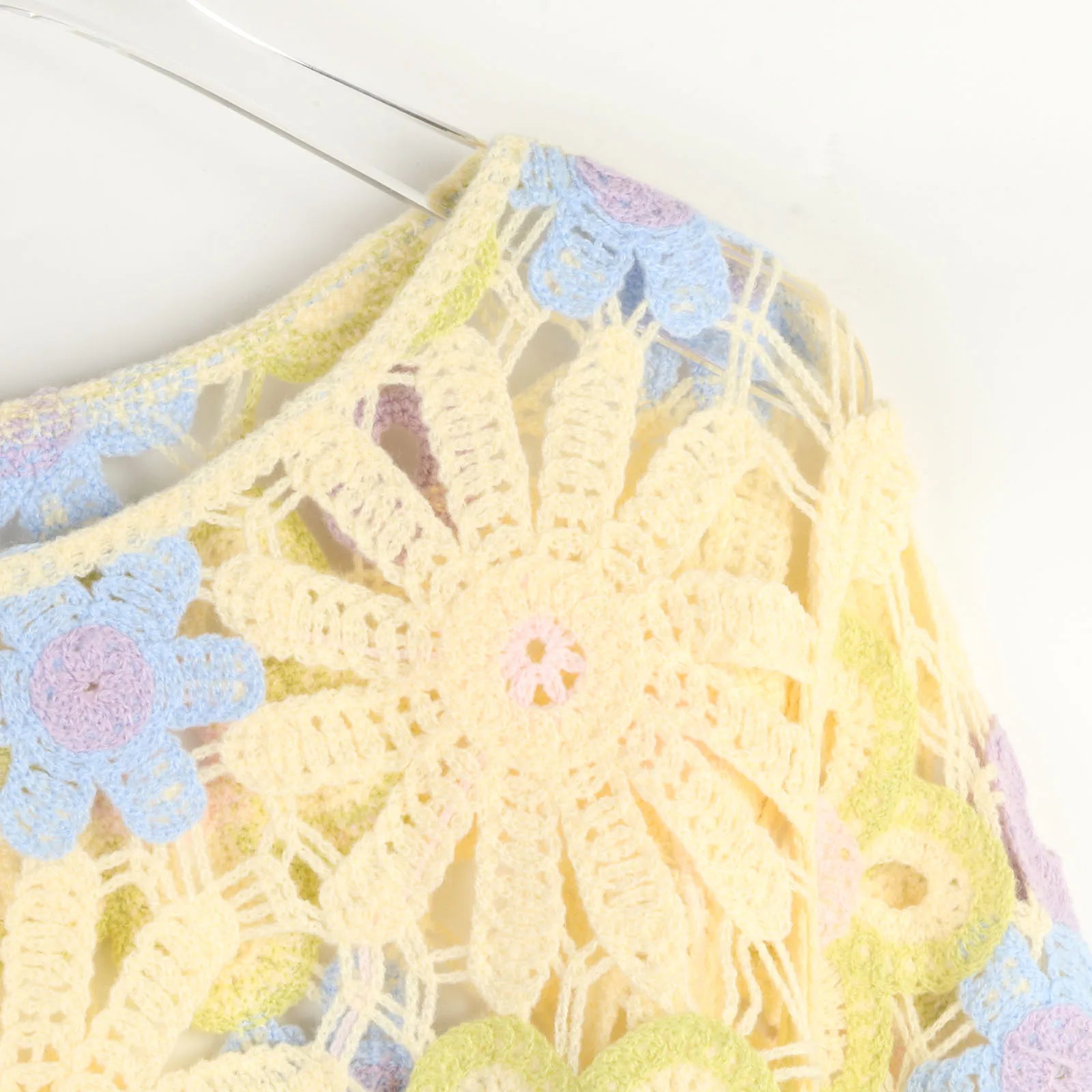 Bohemian Holiday Style Flower Knitted Pullover Long-sleeved Sweater Women's Loose Autumn And Winter New Ethnic Retro Sweater Top - Colouronova