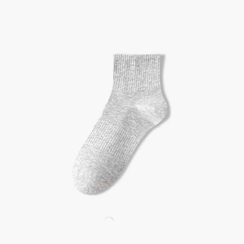 Sports sweat-absorbing and antibacterial socks